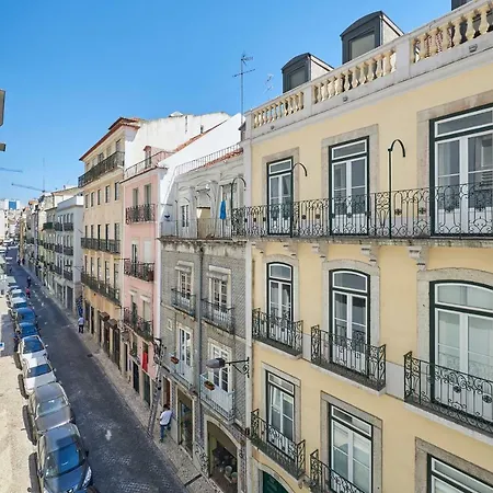 Modern In Avenida Da Liberdade * Lisbon