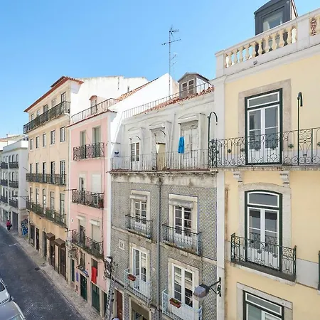 Modern In Avenida Da Liberdade Lisbon