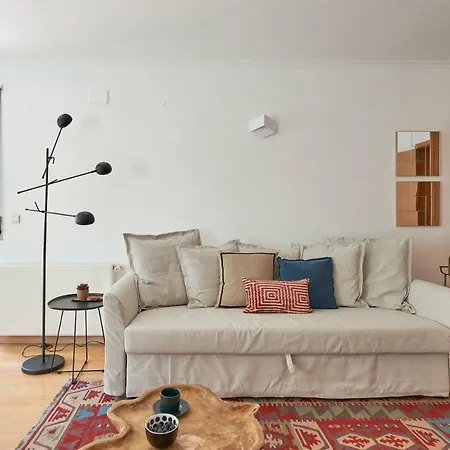 Modern In Avenida Da Liberdade Apartment *