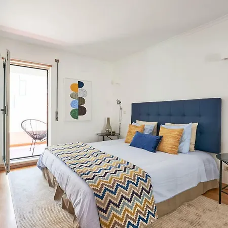 Modern In Avenida Da Liberdade Apartment *